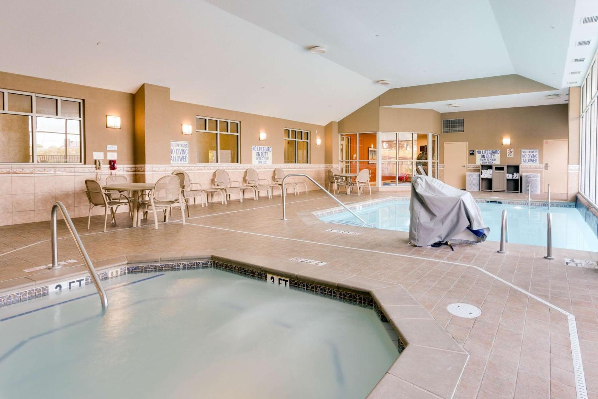 Drury Inn & Suites Greenville Extérieur photo