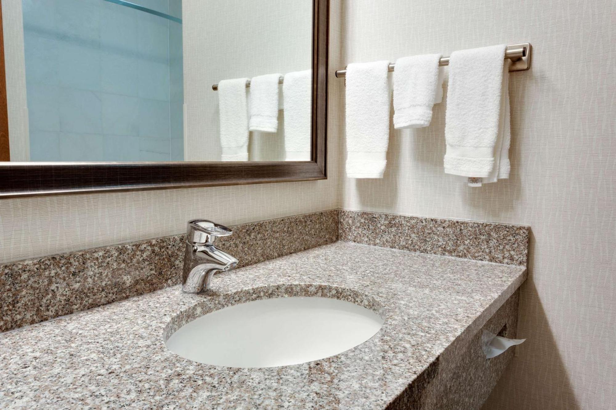 Drury Inn & Suites Greenville Extérieur photo